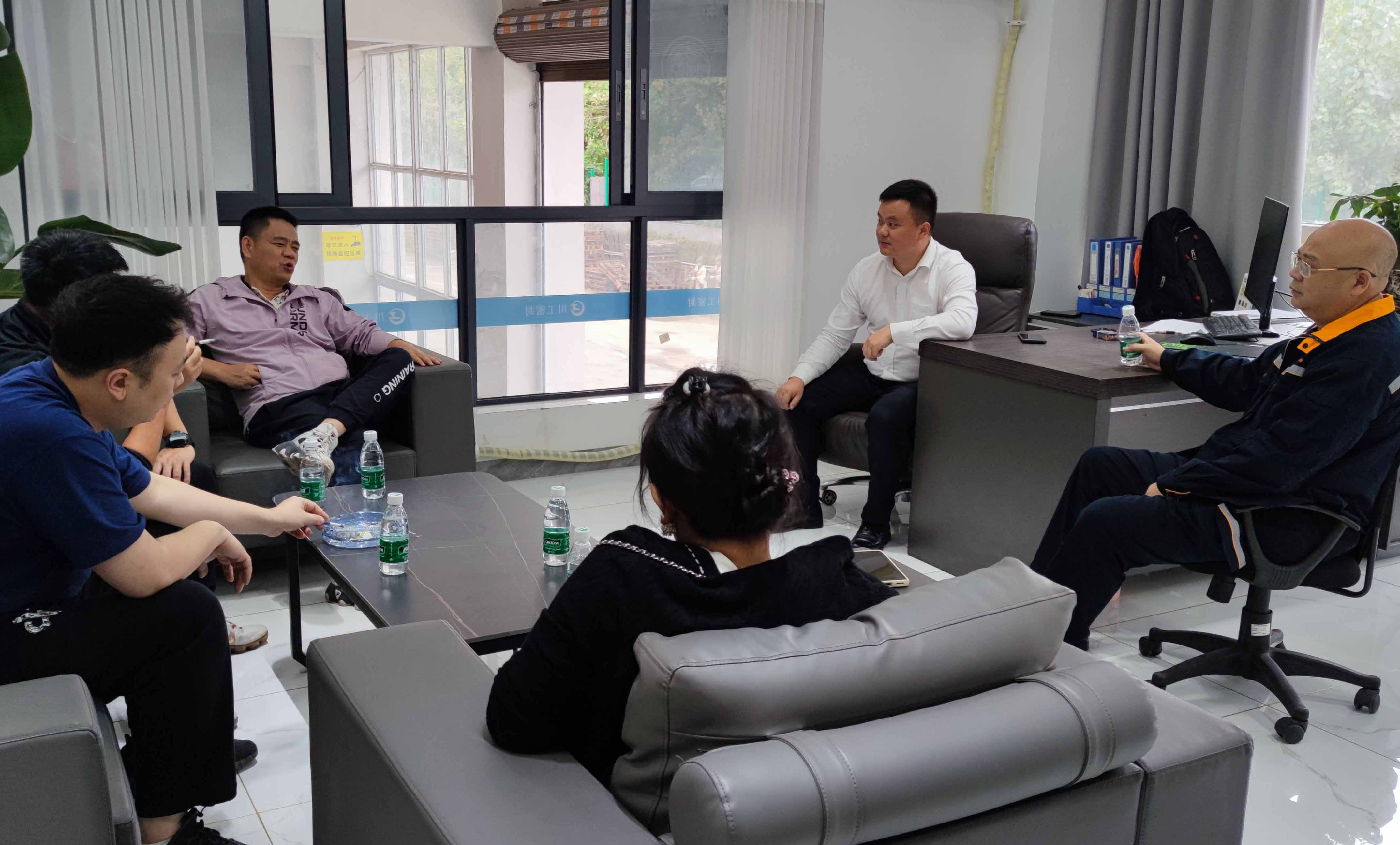 北京中國(guó)鋁業(yè)分公司領(lǐng)導(dǎo)蒞臨我公司考察